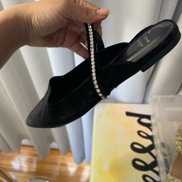 Velvet flats with sparkle - Picture 4 of 7